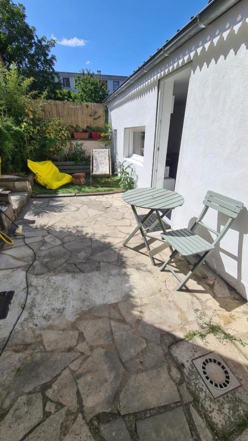 Le Studio Dans Le Jardin. โคนี-ซู-บัว ภายนอก รูปภาพ